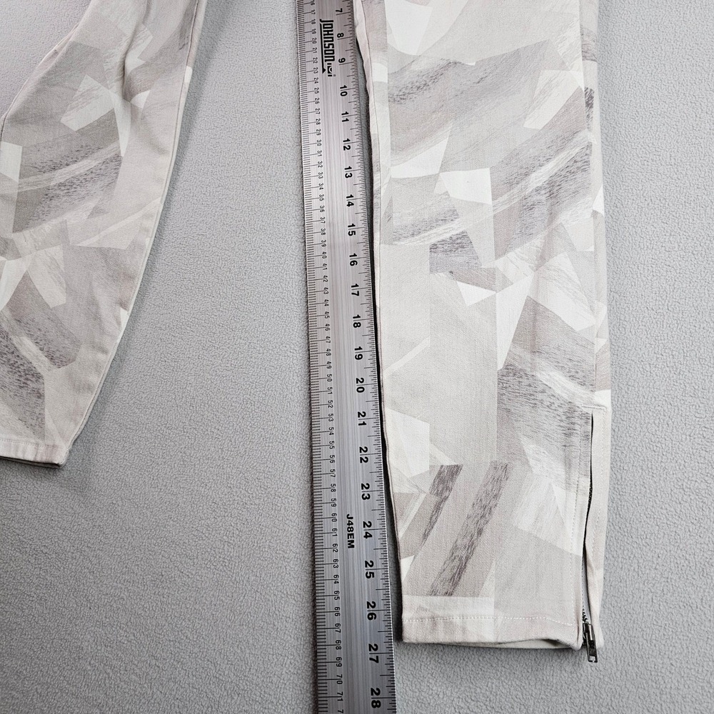 Calvin Klein Skinny Jeans Women 31W Grey Printed Zip Ankle Skinny Fit‎ Zip Fly - Picture 3 of 13